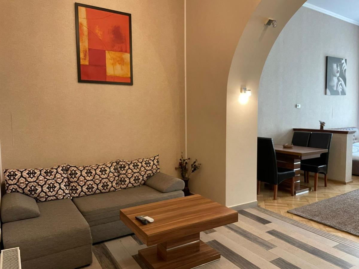 Select City Center Apartments ブラショフ エクステリア 写真