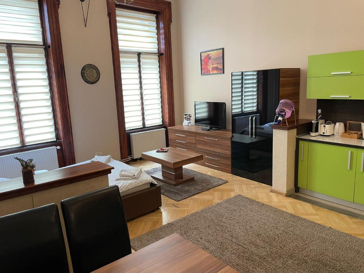 Select City Center Apartments ブラショフ エクステリア 写真